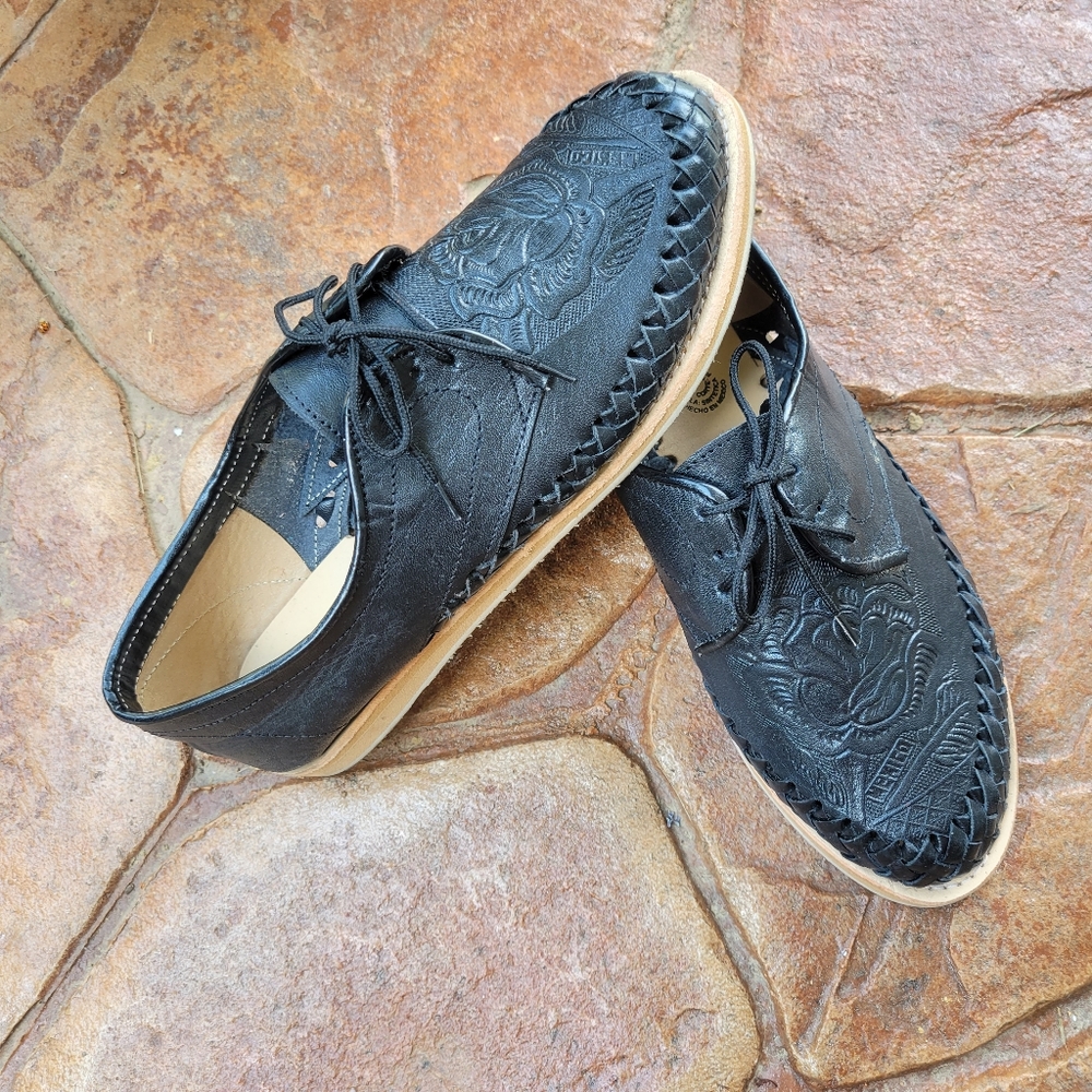 Mexican leather flat